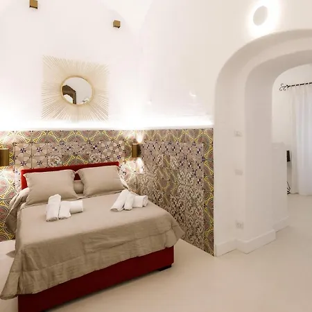 Qasar Luxury - In Capri's Piazzetta Apartment *